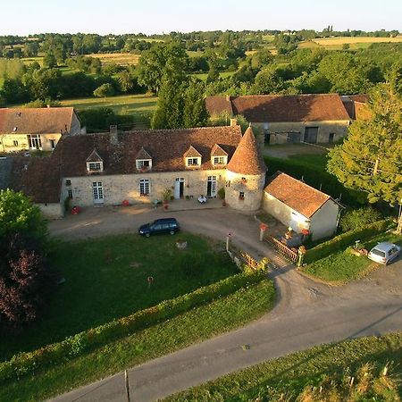 Apartamento Manoir de Rouillé Saint-Aubin-d'Appenai Exterior foto