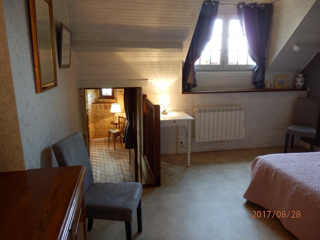 Apartamento Manoir de Rouillé Saint-Aubin-d'Appenai Exterior foto
