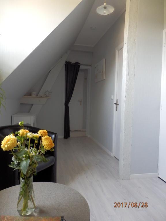Apartamento Manoir de Rouillé Saint-Aubin-d'Appenai Exterior foto